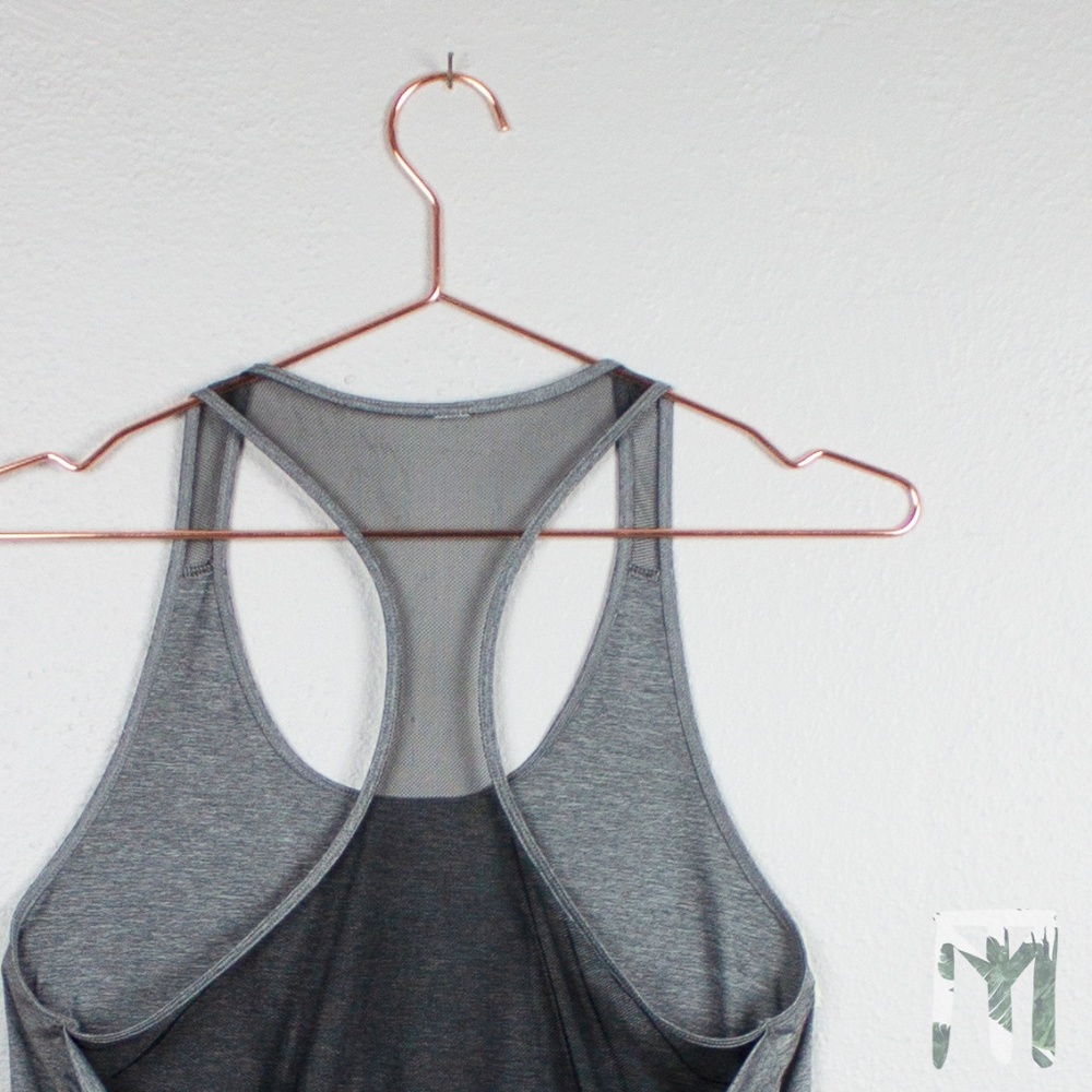 Alo Yoga Draped Back Vitalize Mesh-back Tank Top